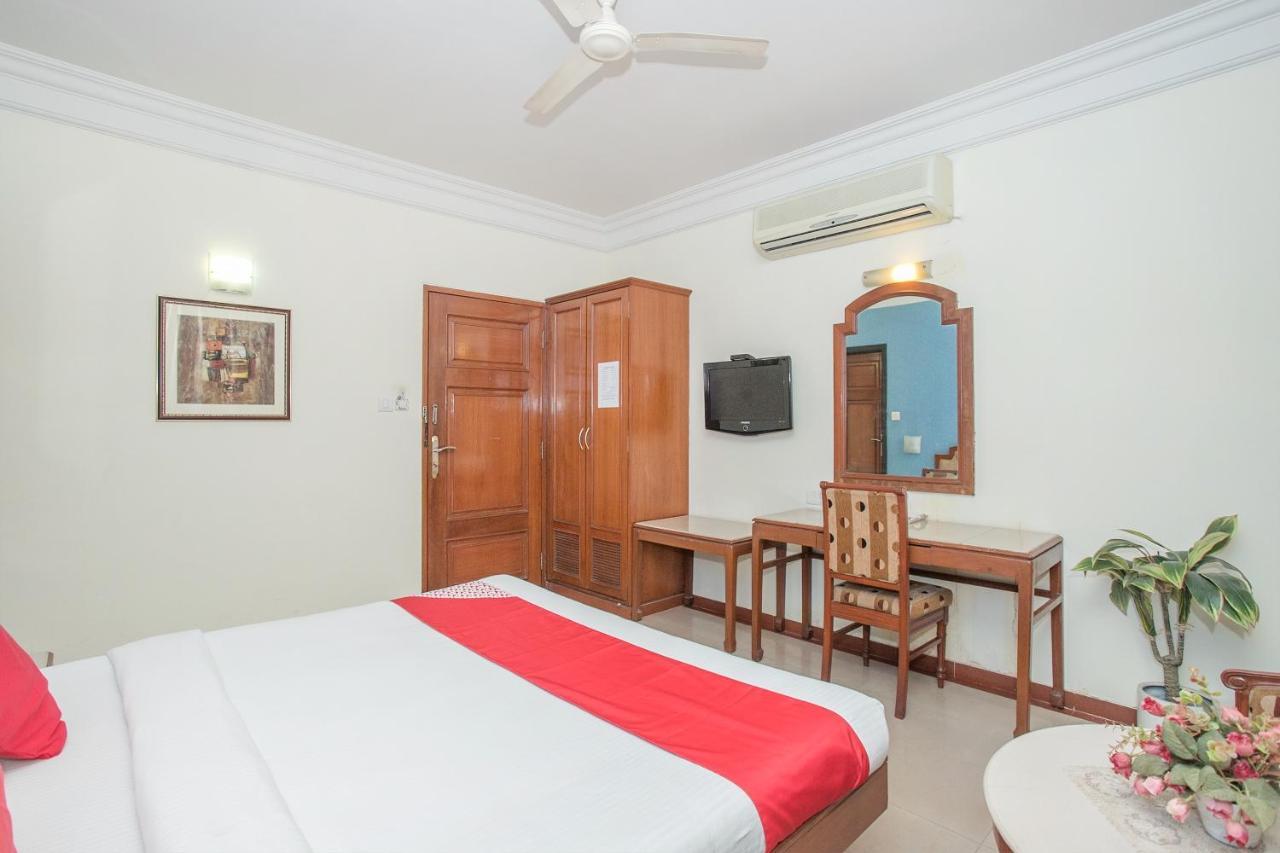 Oyo 579 Hotel Aab Бангалор Экстерьер фото