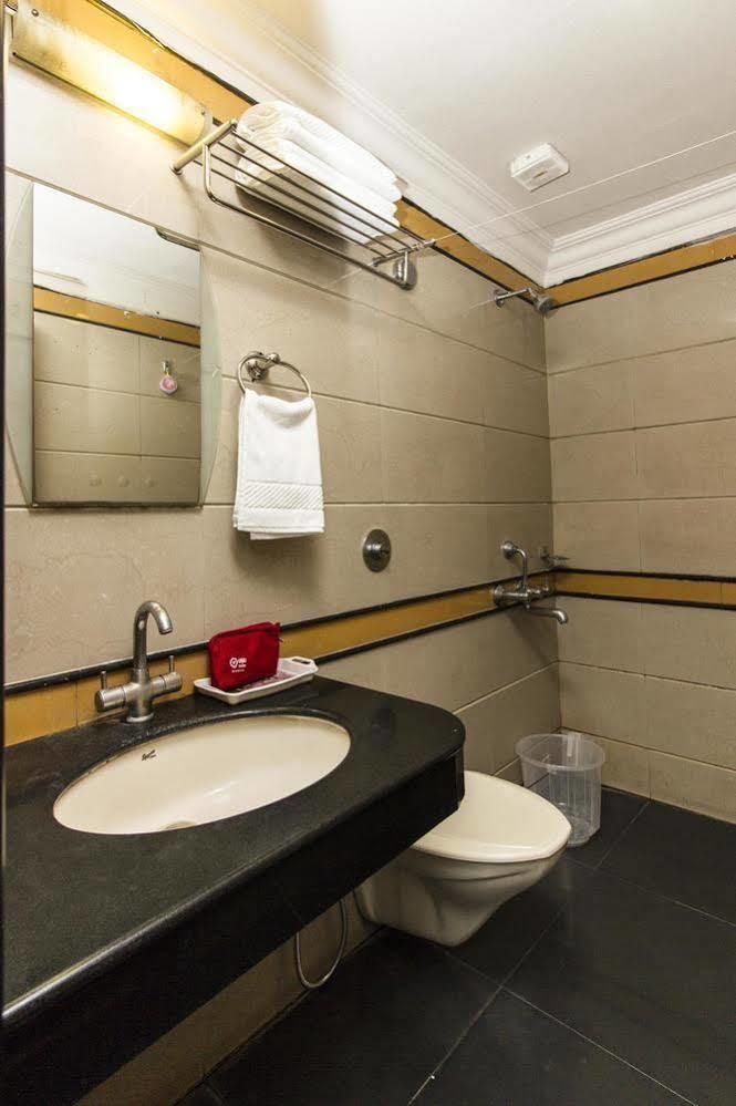 Oyo 579 Hotel Aab Бангалор Экстерьер фото