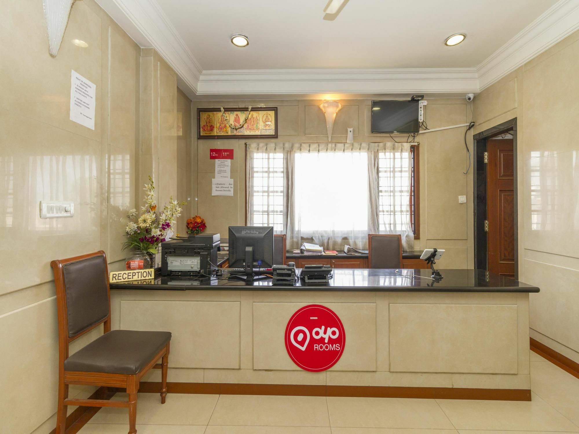 Oyo 579 Hotel Aab Бангалор Экстерьер фото