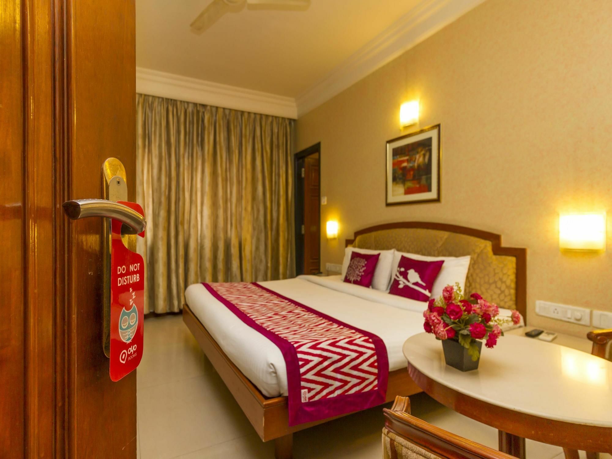 Oyo 579 Hotel Aab Бангалор Экстерьер фото